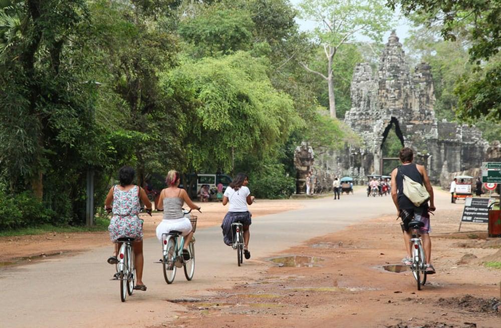 Paris Angkor Boutique Hotell Siem Reap Exteriör bild