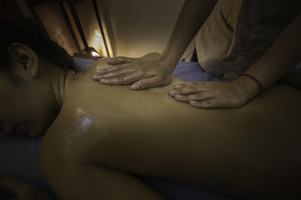 Paris Angkor Boutique Hotell Siem Reap Exteriör bild
